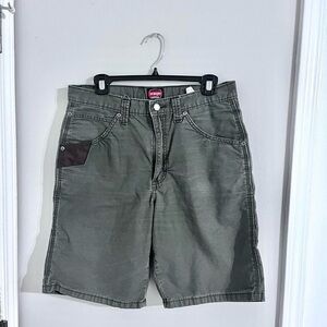 Wrangler workwear utility brown khaki casual carpenter shorts
